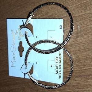 Gold Hoop Earrings for Women With Sensitive Ears